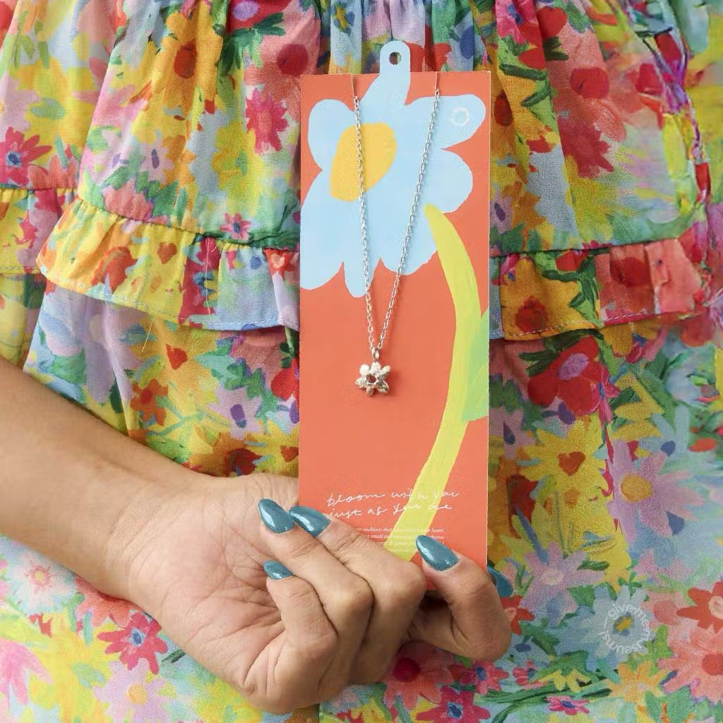 Flower Pendant Necklace