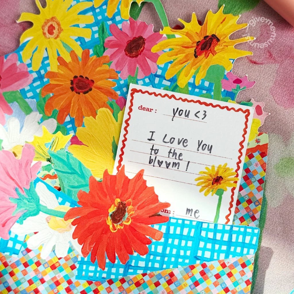 DIE-CUT BOUQUET CARD